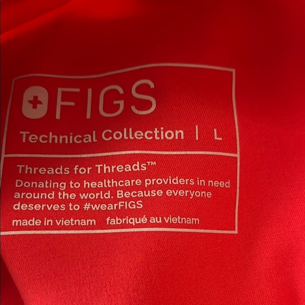 Figs Women's Red Scrub Joggers - Picture 4 of 4